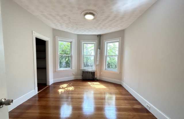 22 Humphreys Street Unit 1 - D - 22 Humphreys Street, Boston, MA 02125