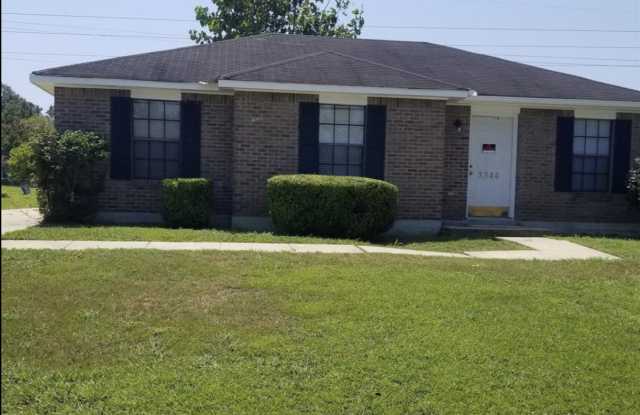 3344 Royal Creek Road photos photos