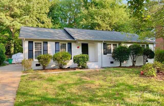 2314 Knickerbocker Dr photos photos