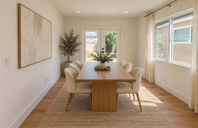 17904 Crenshaw Boulevard Gallery 2