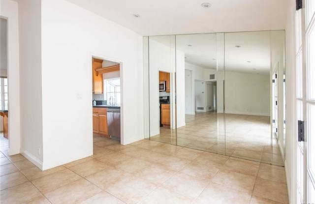 20546 Miranda Place Gallery 2