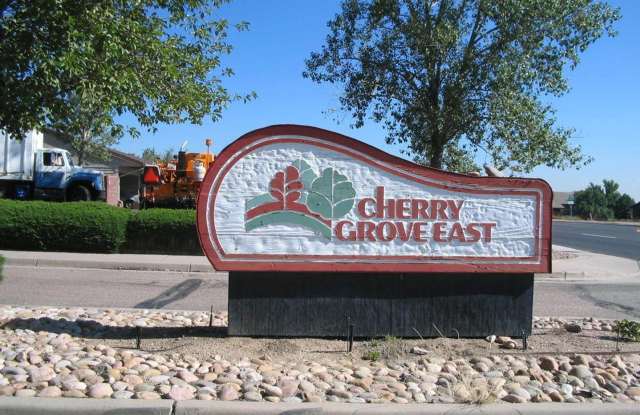 **$500 Move in Special**  Updated Spacious 1 bed/1 bath in Aurora (Pictures to Come) photos photos