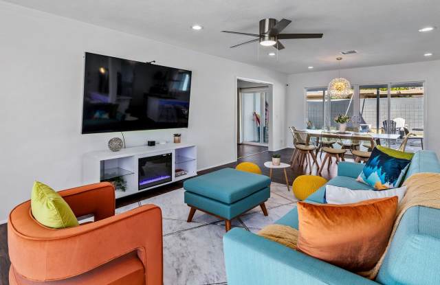 Desert Xscape - Pool, Jacuzzi, and Pet Friendly! photos photos