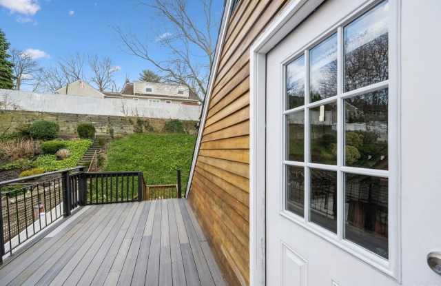 60 Abbott Drive Gallery 4