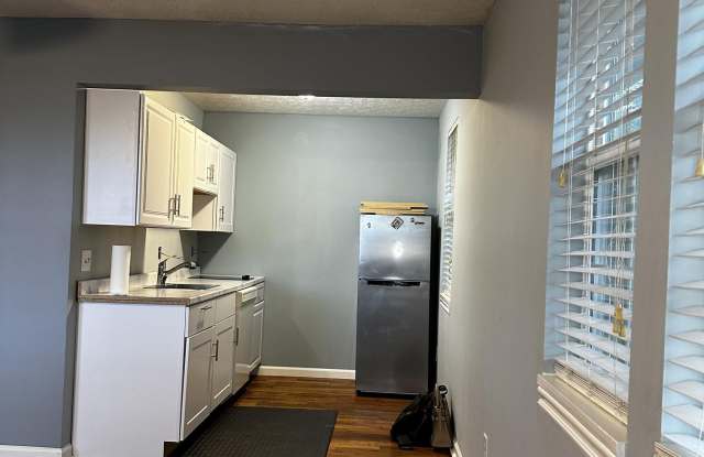 336 N Gray Avenue photos photos