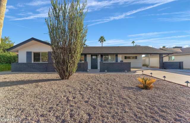 1921 E Laguna Drive photos photos