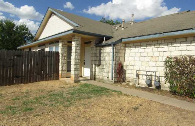 500 GREGORY CT Gallery 2