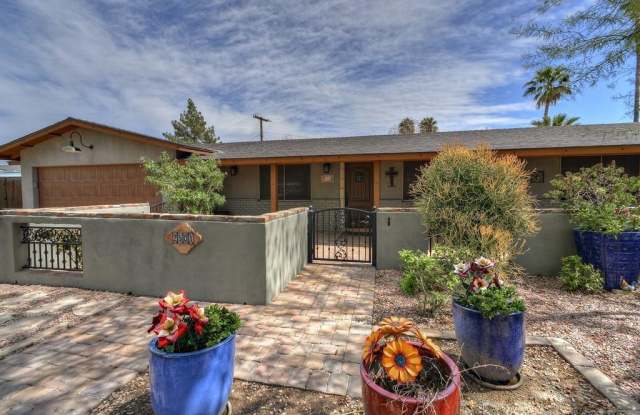 2501 S PALM Drive Gallery 2