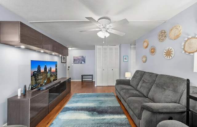 1919 Chestnut St photos photos