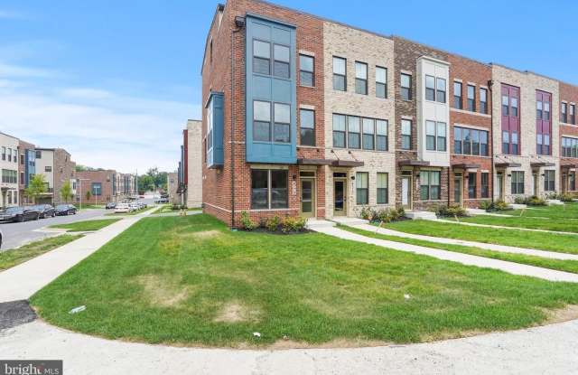 4770 TOWNE SQUARE BLVD - 4770 Towne Square Boulevard, Suitland, MD 20746