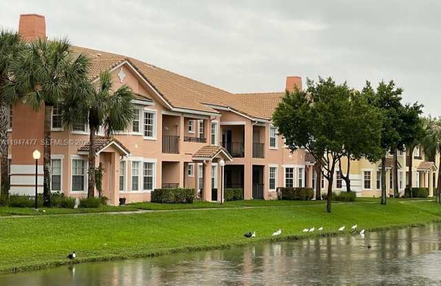 1807 Belmont Ln photos photos