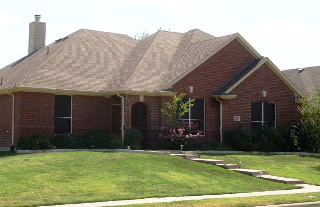 228 Shadybrook Dr - 228 Shadybrook Drive, Wylie, TX 75098