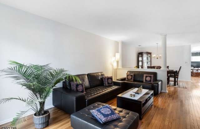 13 Charleston Ct Ondo photos photos