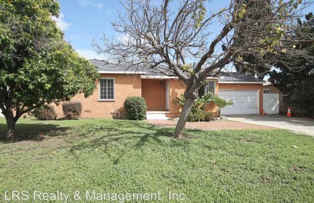 8440 Hatillo Ave - 8440 Hatillo Avenue, Los Angeles, CA 91306