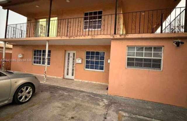 958 E 21st St photos photos