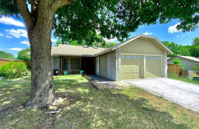 Modern Design 3 Bedroom 2 Bath, corner lot house ready for lease today!! photos photos