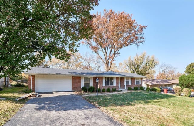 1335 Orchard Lakes Drive - 1335 Orchard Lakes Drive, St. Louis County, MO 63146