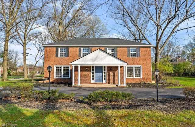 14001 Shaker Boulevard photos photos