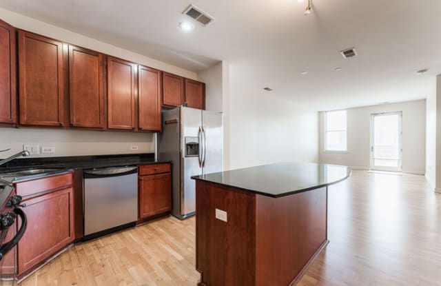1124 Lake Street - 1124 Lake Street, Oak Park, IL 60301