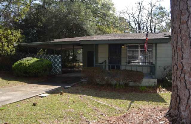 1819 Mayhew Drive photos photos