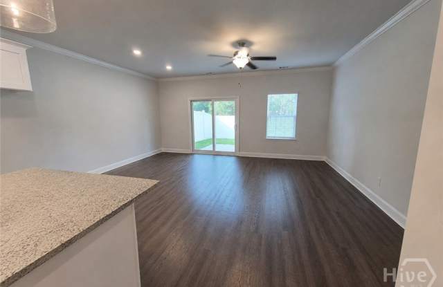 73 Dorsey Drive Gallery 4