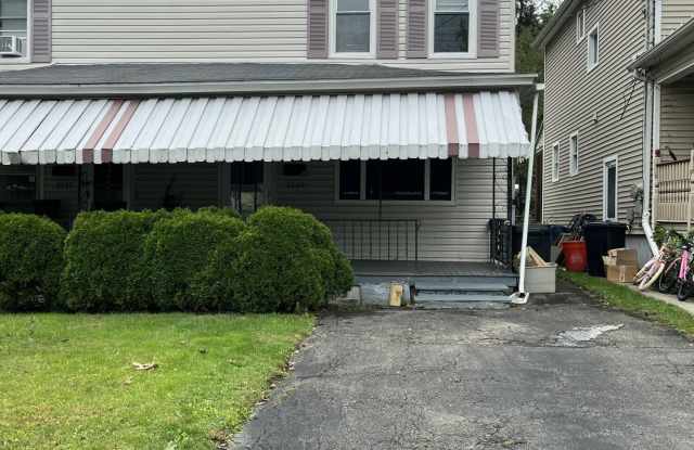 1519 Electric Street Gallery 1
