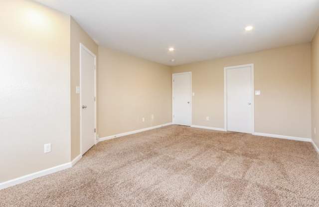 10706 Sterling Apple Drive Gallery 4
