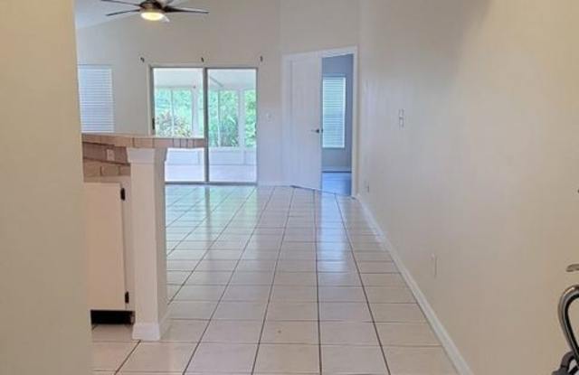 1802 Coyote Pl. Gallery 2