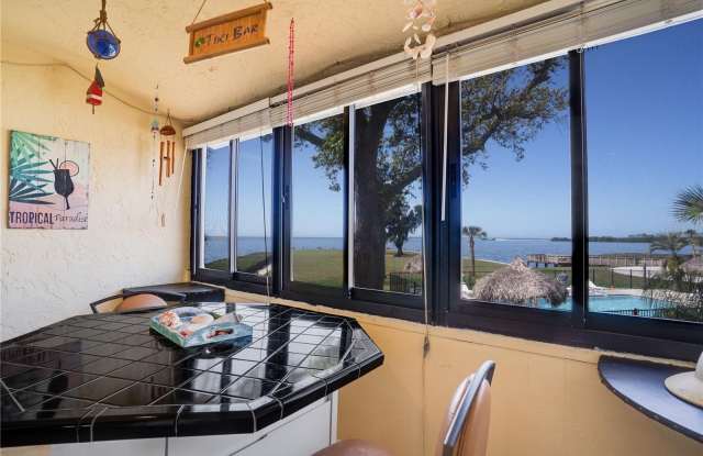 654 WINDRUSH BAY DRIVE photos photos