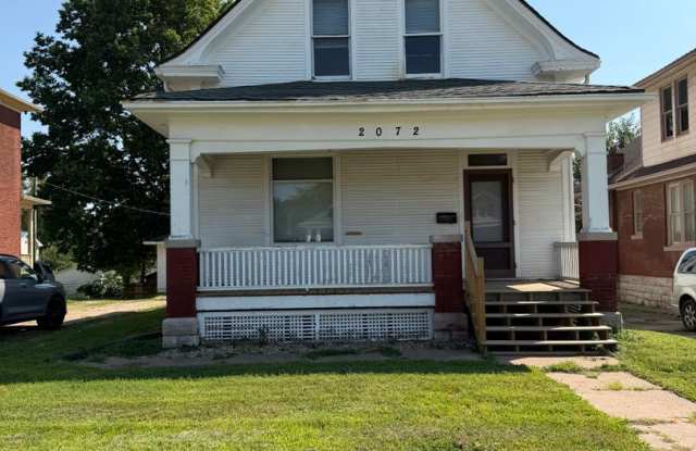 Newly Renovated 3-bedroom 1.5 bath home. Centrally located. photos photos Newly Renovated 3-bedroom 1.5 bath home. Centrally located. photos photos