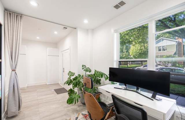 8127 Floral Avenue Gallery 4