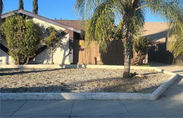 4236 Trevor photos photos