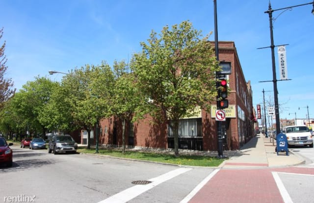 4952 W Berteau Ave 2E - 4952 W Berteau Ave, Chicago, IL 60641