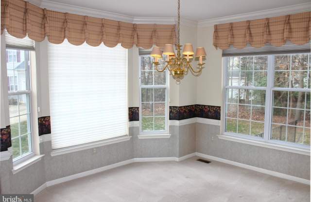 2471 KENBROOK COURT Gallery 4