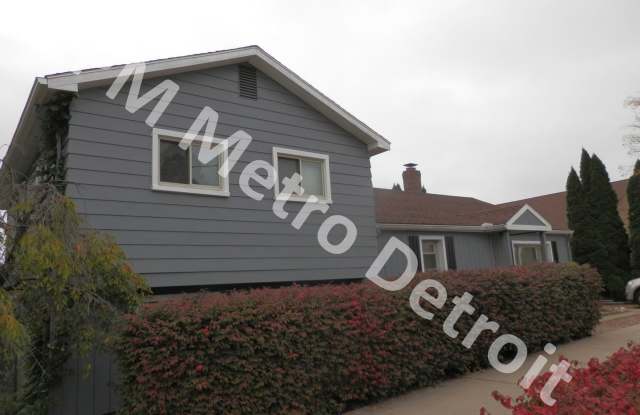 835 E Long Lake Rd Gallery 2