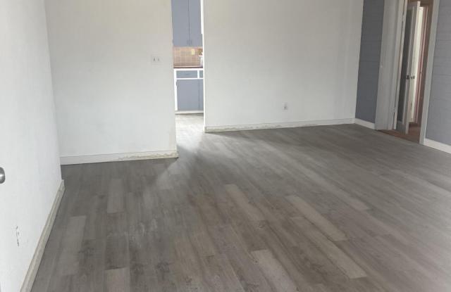 204 N E Street photos photos