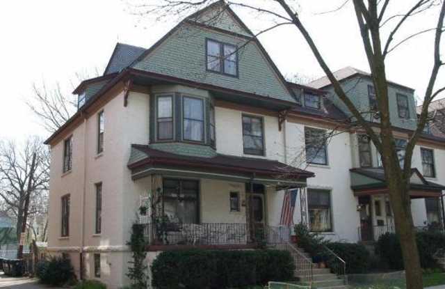 1113 Maple Avenue - 1113 Maple Avenue, Evanston, IL 60202