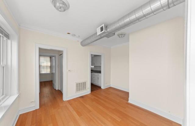 2347 N Drake Gallery 4