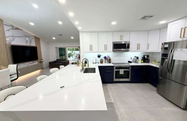 4929 W Lakes Drive, Deerfield Beach, FL 33442 - 0936 photos photos