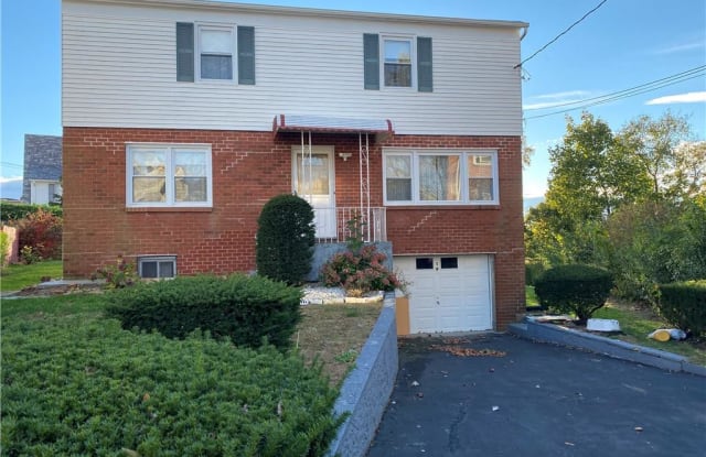 19 Patti Lane - 19 Patti Lane, Yonkers, NY 10701