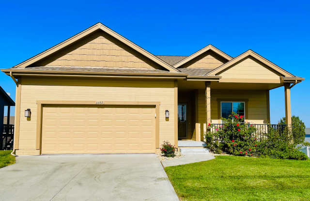 Spacious 3BR Home in Papillion! - 6602 Michael Drive, Sarpy County, NE 68133