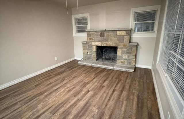 3 Bed 1 Bath Home for RENT! Gallery 3
