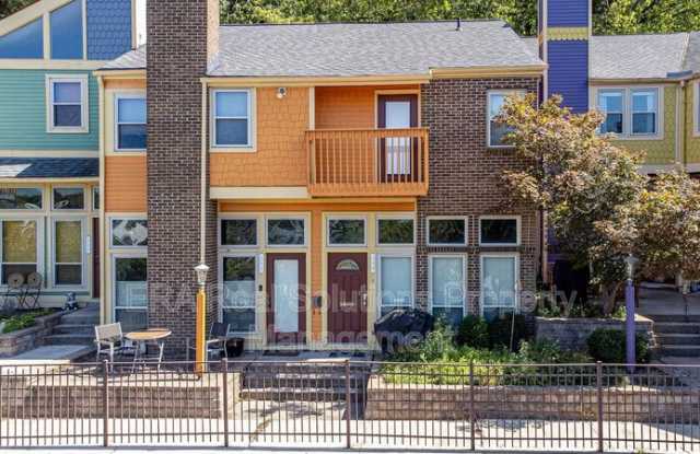 540 Tusculum Avenue photos photos