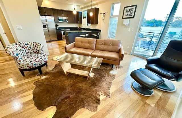 2900 West 44th Avenue photos photos
