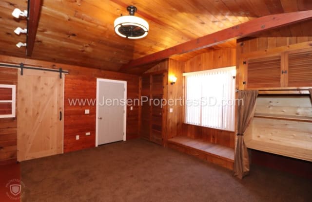 1029 Hwy 78 - Unit B Gallery 3