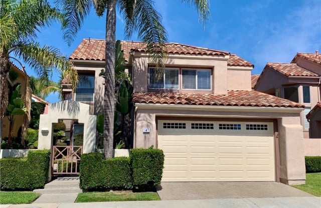 4 Cordoba - 4 Cordoba, Irvine, CA 92614