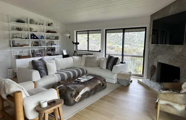 652 Upper Ranch Road Gallery 4