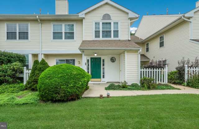 99 BRIARCLIFF Court unit: 99 photos photos