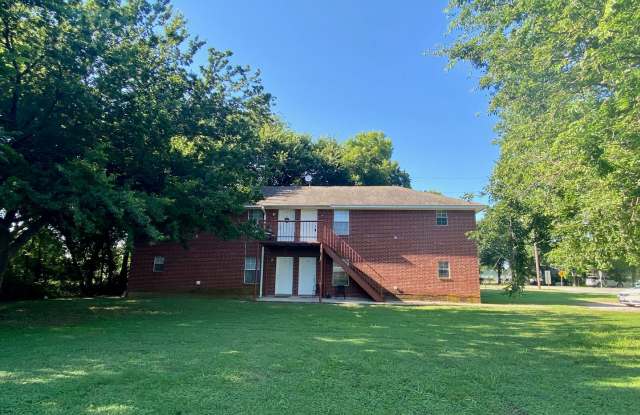 4 plex -Unit A. 2 bed 1 bath in Boyd TX Gallery 3