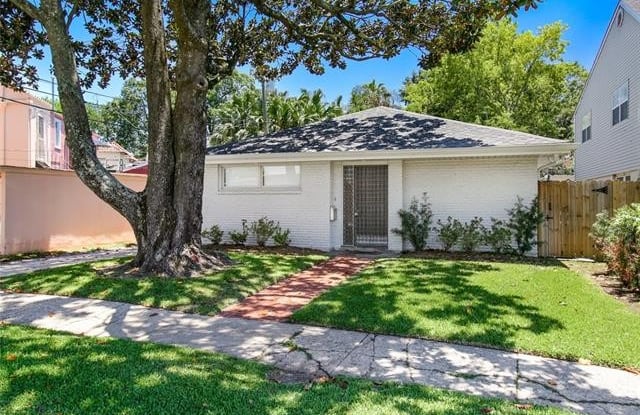 2 CENTRAL Drive - 2 Central Drive, Metairie, LA 70005